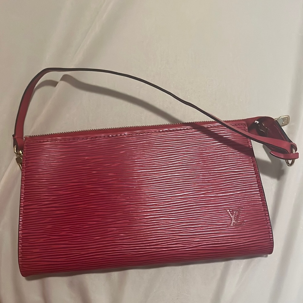 Louis Vuitton Pochette